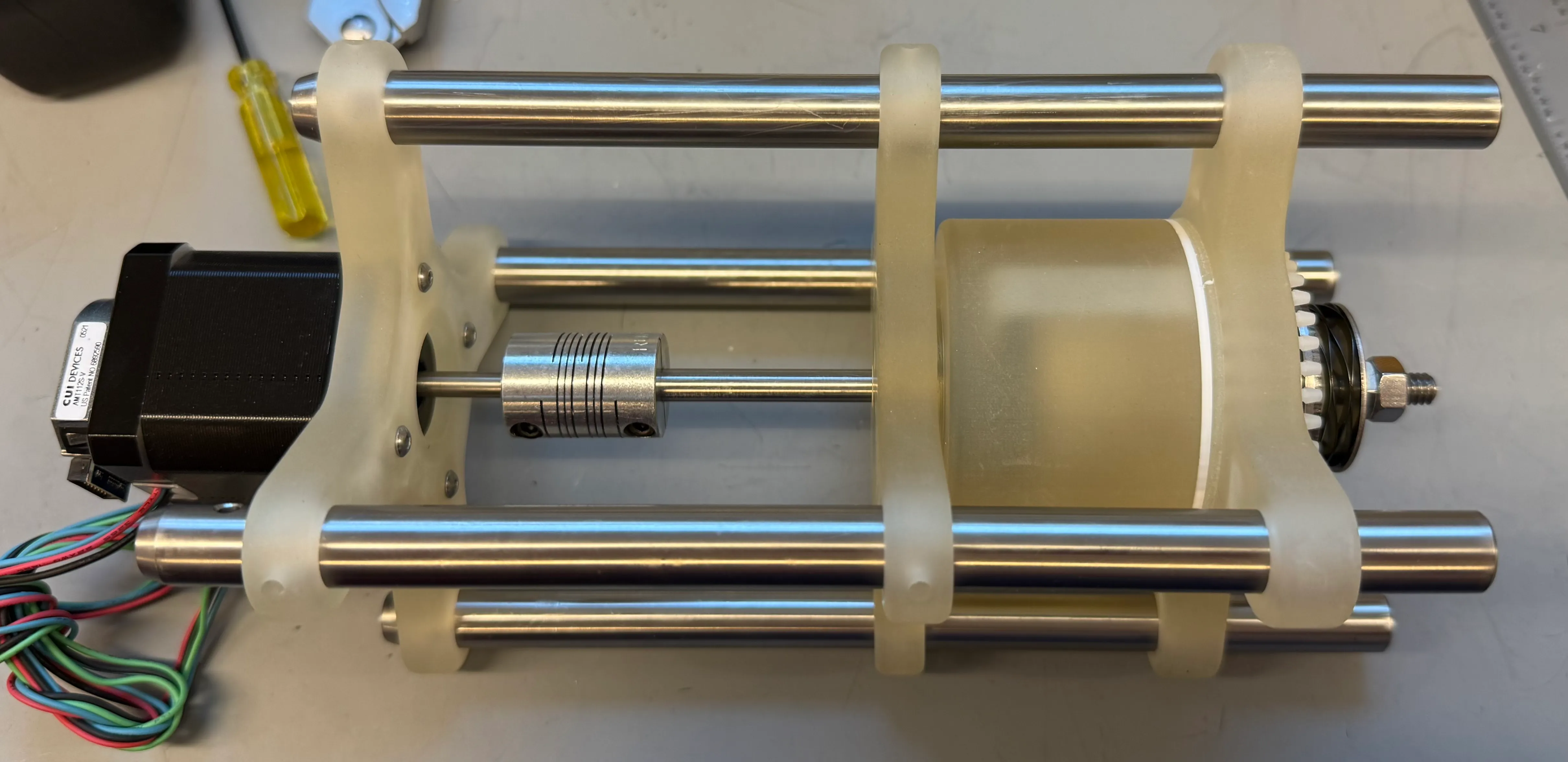 The assembled wind device with its stepper motor, on a bench